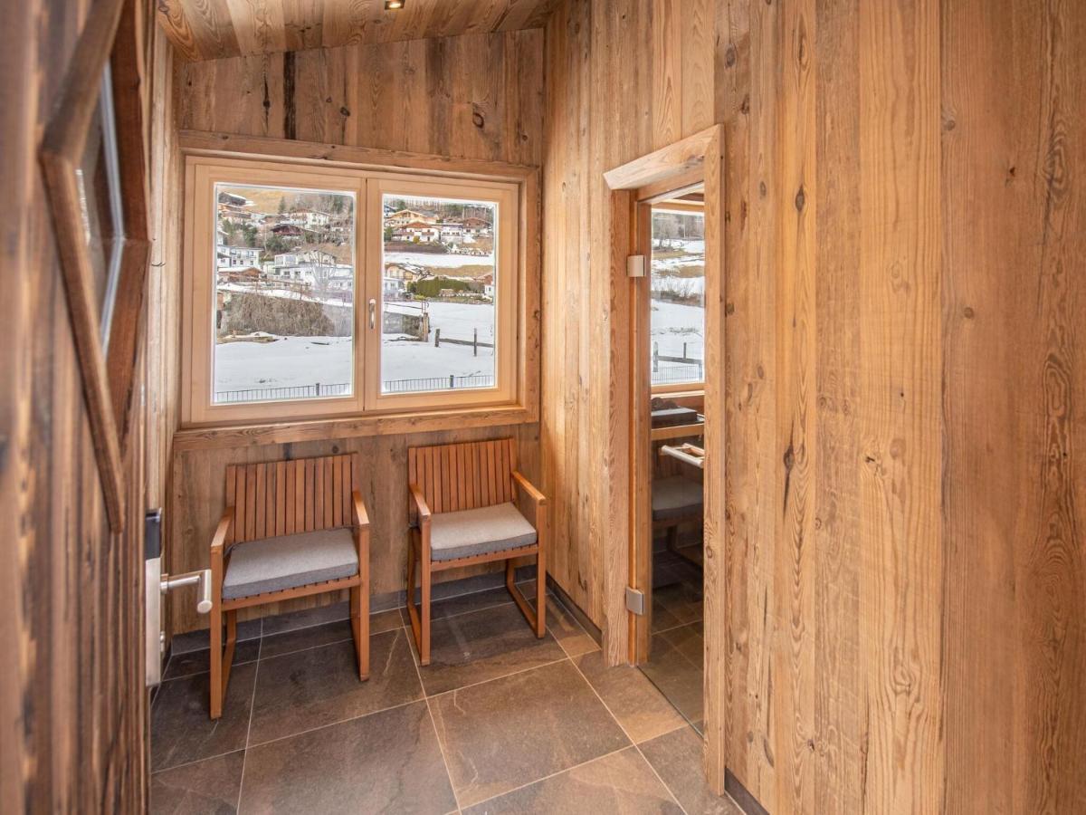 Apartment In Wald Im Pinzgau With A Carport Εξωτερικό φωτογραφία